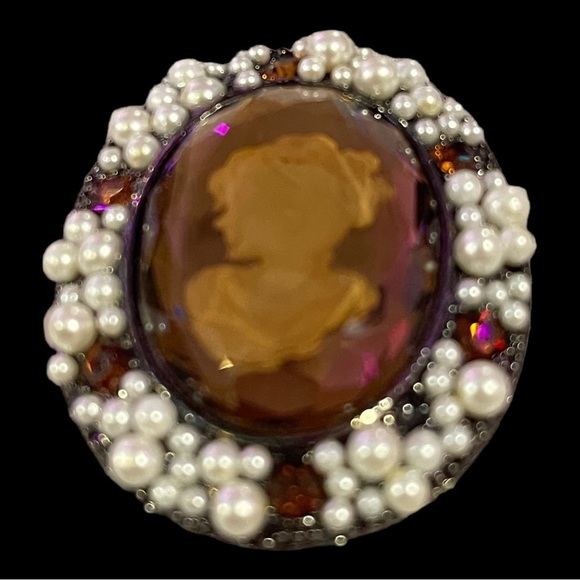 Brooch - Juliana Style Glass Cameo Amber and Pearl brooch. Stunning! - Picture 4 of 5